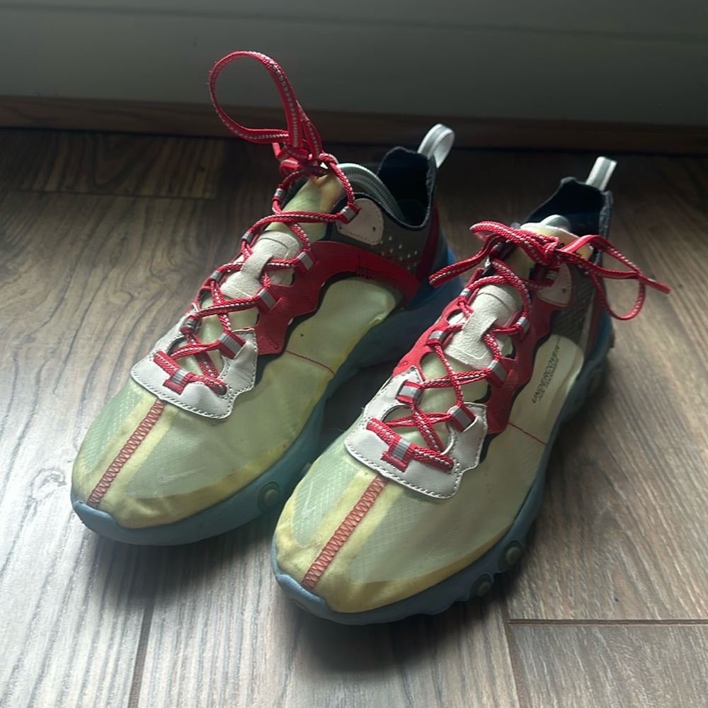 2018
Undercover x React Element 87 'Volt'